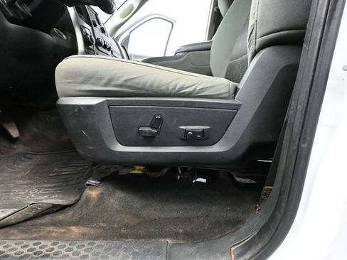 Used 2017 RAM 1500 Classic SLT AWD/4WD image 20