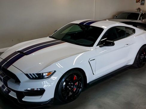 Used 2016 Ford Mustang Shelby GT350R w/ GT350R Equipment Group 920A RWD image 46