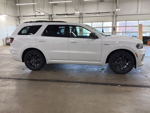 Used 2023 Dodge Durango R/T AWD/4WD image 4