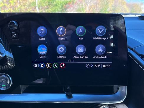 Used 2021 Chevrolet Corvette Stingray Premium Conv w/ Z51 Performance Package image 16