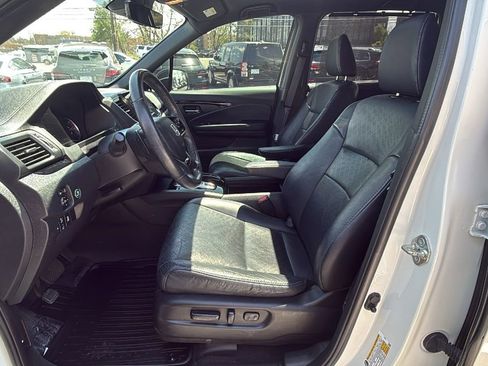 Used 2019 Honda Passport Touring image 10