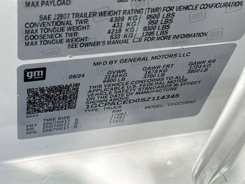 Used 2025 Chevrolet Silverado 1500 LT RWD image 33
