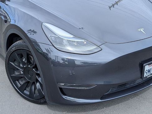 Used 2024 Tesla Model Y Long Range AWD/4WD image 5