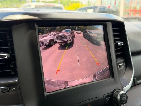 Used 2022 RAM 1500 Big Horn AWD/4WD image 23