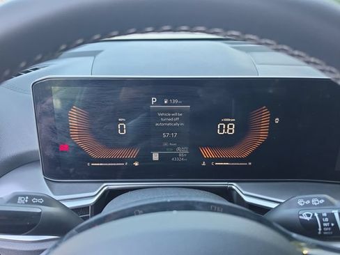 Certified 2025 Kia Sorento S FWD image 19