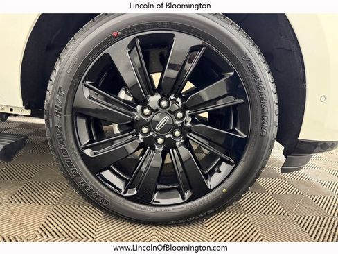 Used 2023 Lincoln Navigator Black Label AWD/4WD image 24