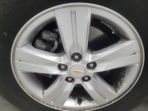 Used 2020 Chevrolet Trax LT w/ LT Convenience Package image 31