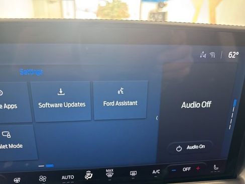 New 2026 Ford Bronco Sport Outer Banks w/ Outer Banks Tech Package+ AWD/4WD image 13