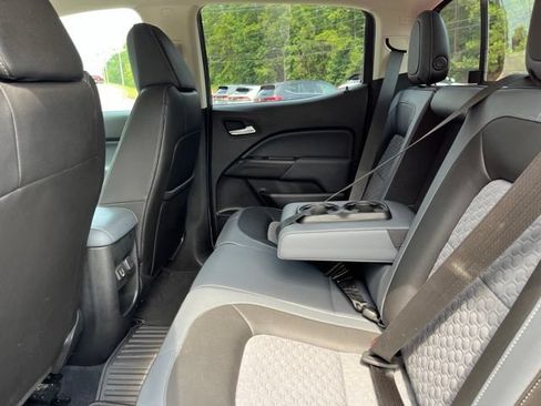 Used 2019 Chevrolet Colorado Z71 RWD image 11