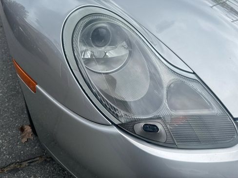 Used 2001 Porsche 911 Carrera 4 AWD/4WD image 30