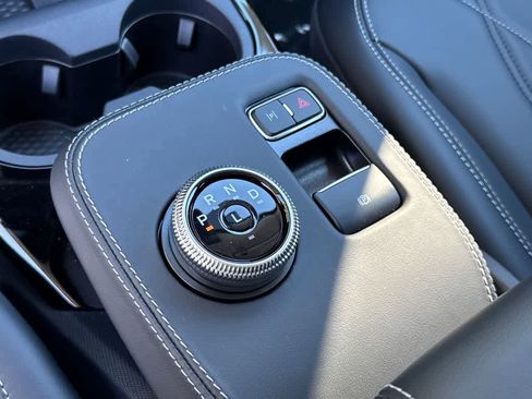 New 2024 Ford Mustang Mach-E Select w/ Comfort Package Lite image 31