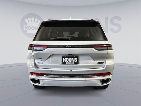 Used 2023 Jeep Grand Cherokee Overland image 5