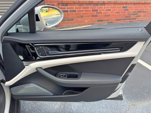 Used 2025 Porsche Panamera GTS AWD/4WD image 49