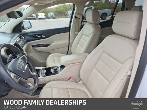 Used 2022 GMC Acadia Denali w/ Denali Ultimate Package image 13