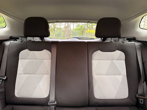 Used 2024 Chevrolet Trax LS w/ LS Convenience Package FWD image 24