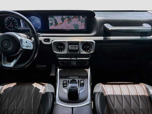 Used 2024 Mercedes-Benz G 550 image 19