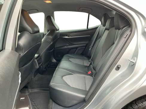 Used 2024 Toyota Camry SE image 21