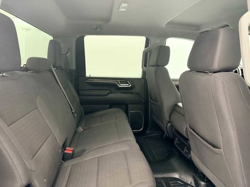 Used 2024 Chevrolet Silverado 3500 LT image 22