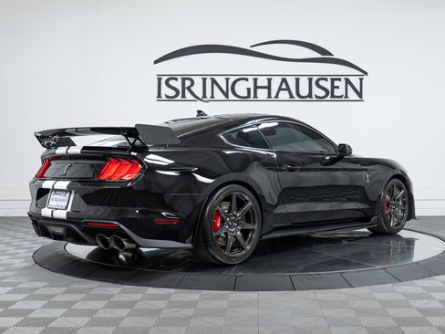 Used 2021 Ford Mustang Shelby GT500 w/ Carbon Fiber Track Pack image 5