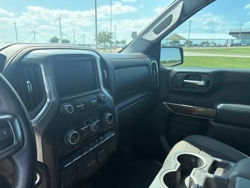 Used 2022 Chevrolet Silverado 1500 LT RWD image 13