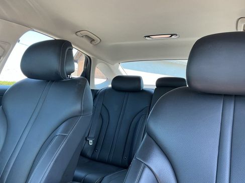 Used 2023 Genesis G80 2.5T AWD/4WD image 12