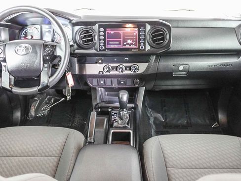 Used 2022 Toyota Tacoma SR w/ SR Convenience Package image 13