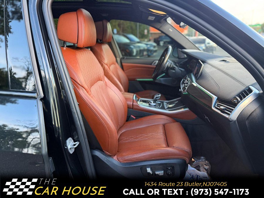 Used 2021 BMW X5 M50i w/ Executive Package AWD/4WD image 23