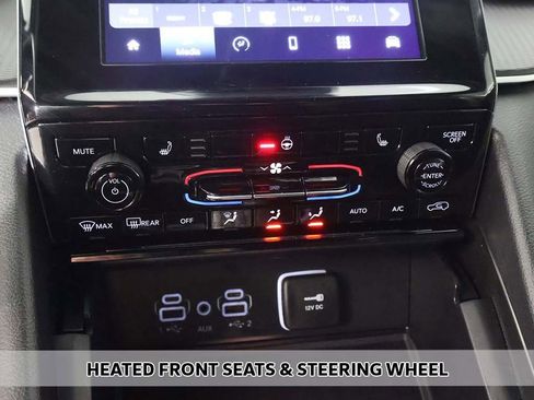 Used 2024 Jeep Grand Cherokee L Altitude image 6