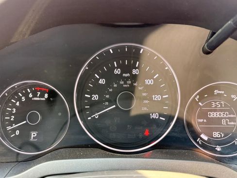 Used 2018 Honda HR-V EX image 21
