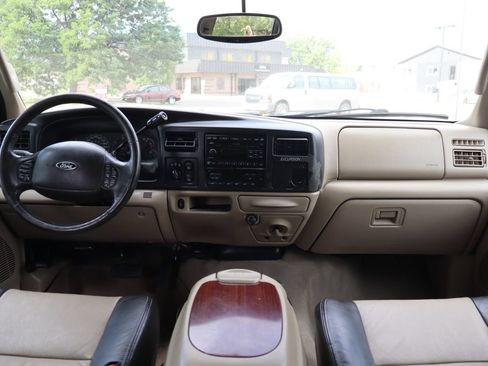 Used 2005 Ford Excursion Eddie Bauer AWD/4WD image 16