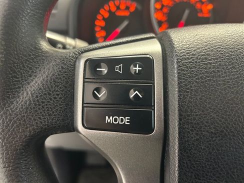 Used 2011 Toyota 4Runner SR5 image 13