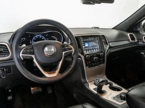 Used 2015 Jeep Grand Cherokee Limited w/ Trailer Tow Group IV AWD/4WD image 7