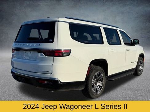 Used 2024 Jeep Wagoneer L Series II w/ Flexible Seating Group image 3