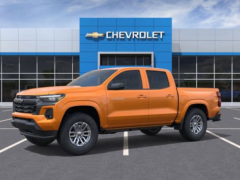 New 2025 Chevrolet Colorado LT w/ LT Convenience Package RWD image 2