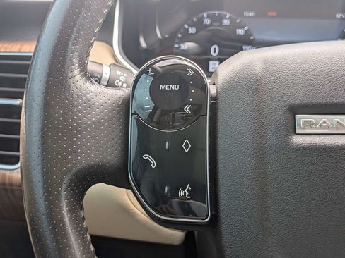 Used 2019 Land Rover Range Rover Sport HSE AWD/4WD image 26