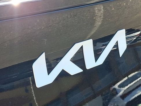 Used 2023 Kia Sportage LX AWD/4WD image 31