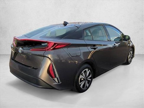 Used 2017 Toyota Prius Prime Plus image 5