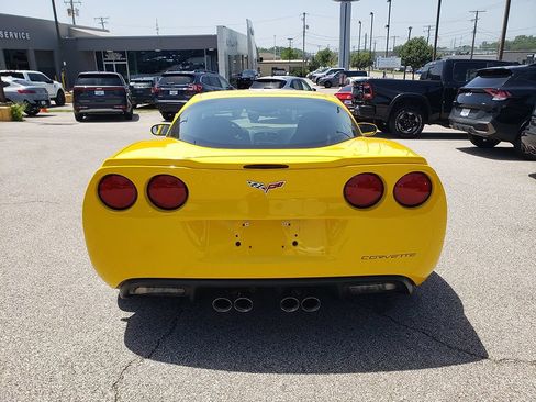 Used 2010 Chevrolet Corvette Grand Sport w/ Preferred Equipment Group RWD image 6