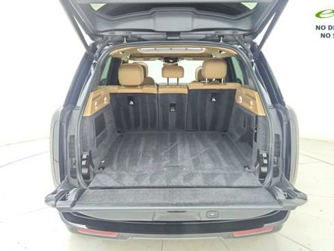 Used 2024 Land Rover Range Rover SE AWD/4WD image 14