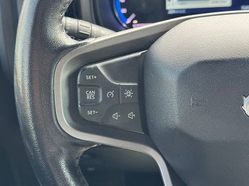 Used 2022 Ford Bronco Black Diamond image 27