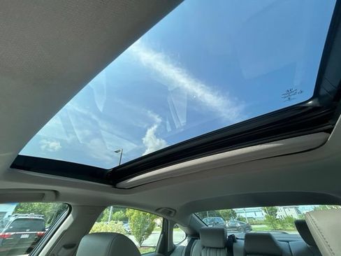 Used 2018 Honda Accord EX-L image 34