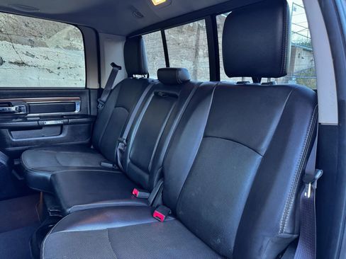 Used 2016 RAM 2500 Laramie w/ Sport Appearance Group AWD/4WD image 24