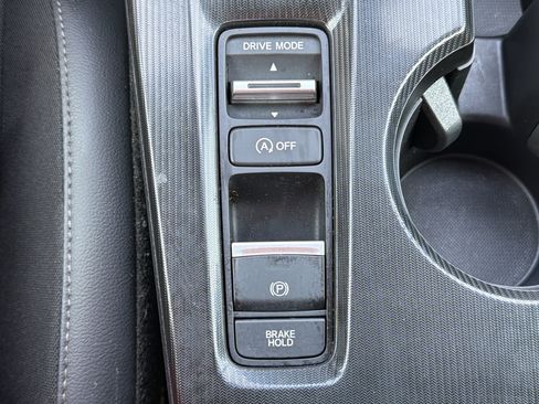 Certified 2024 Honda Civic Sport image 9