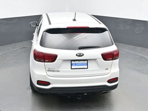 Used 2019 Kia Sorento LX image 35