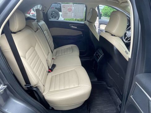 Used 2021 Ford Edge SEL w/ Cargo Accessory Package AWD/4WD image 26