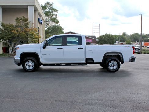 Used 2024 Chevrolet Silverado 2500 W/T w/ WT/CX Safety Package image 9