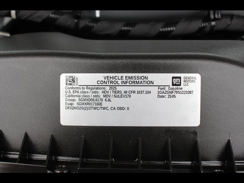Used 2025 Chevrolet Express 3500 LS RWD image 37
