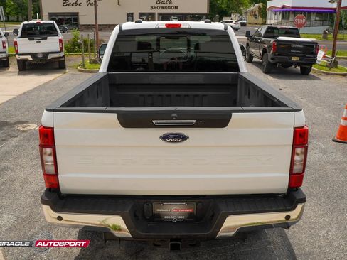 Used 2022 Ford F350 Lariat w/ Chrome Package AWD/4WD image 6