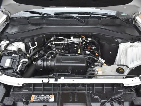 Used 2022 Ford Explorer XLT w/ Equipment Group 202A image 51