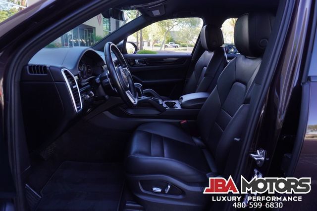 Used 2020 Porsche Cayenne AWD/4WD image 75